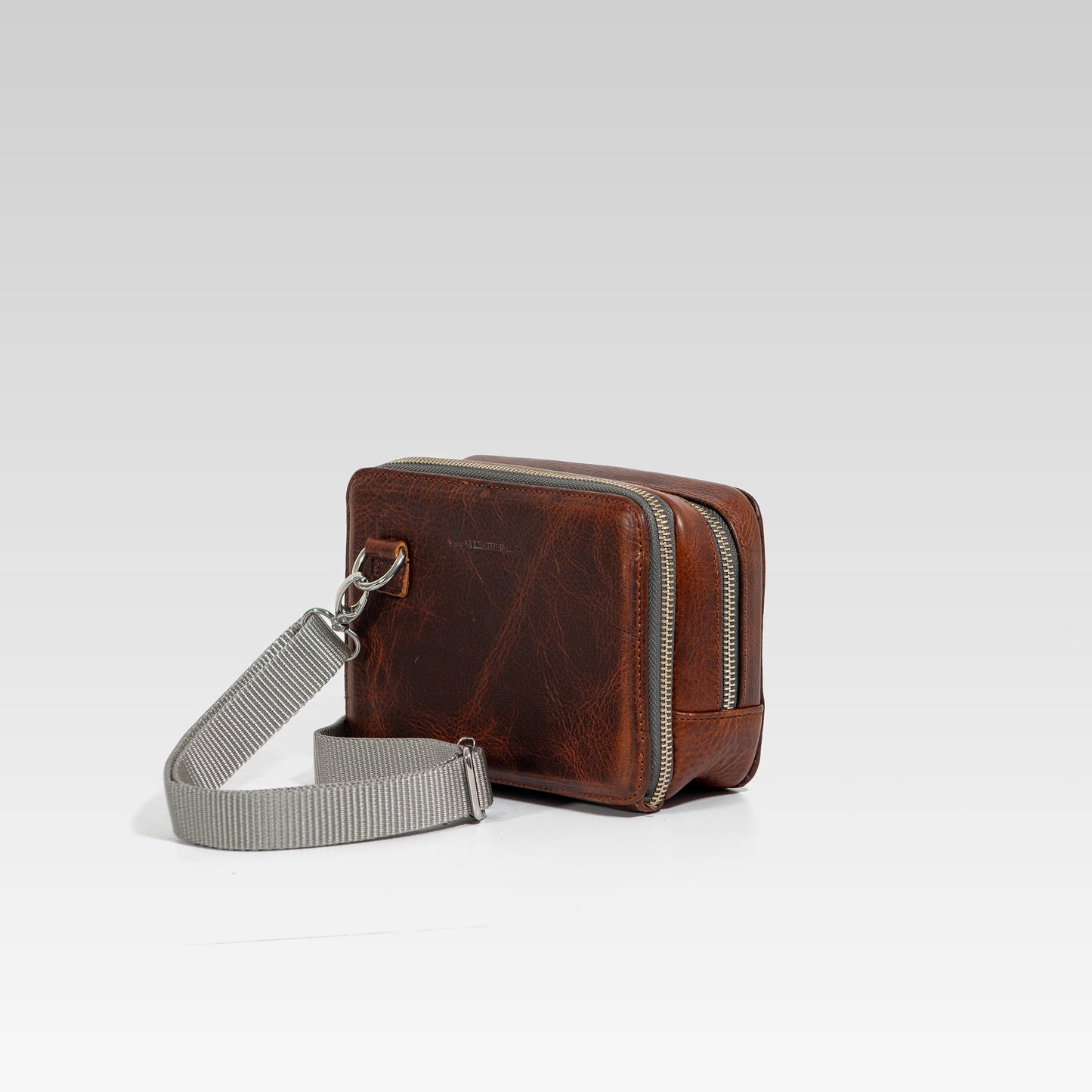 Cesar Cafe Brown Shoulder Bag