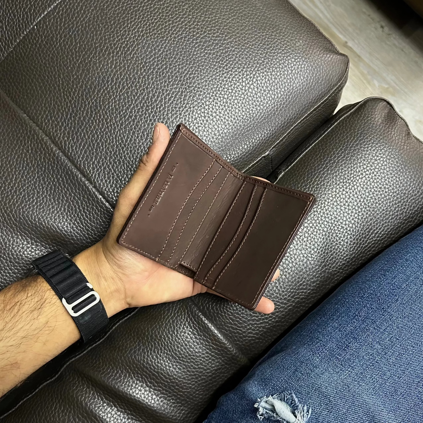 Bifold Piel cuello de toro Cafe Pull-up