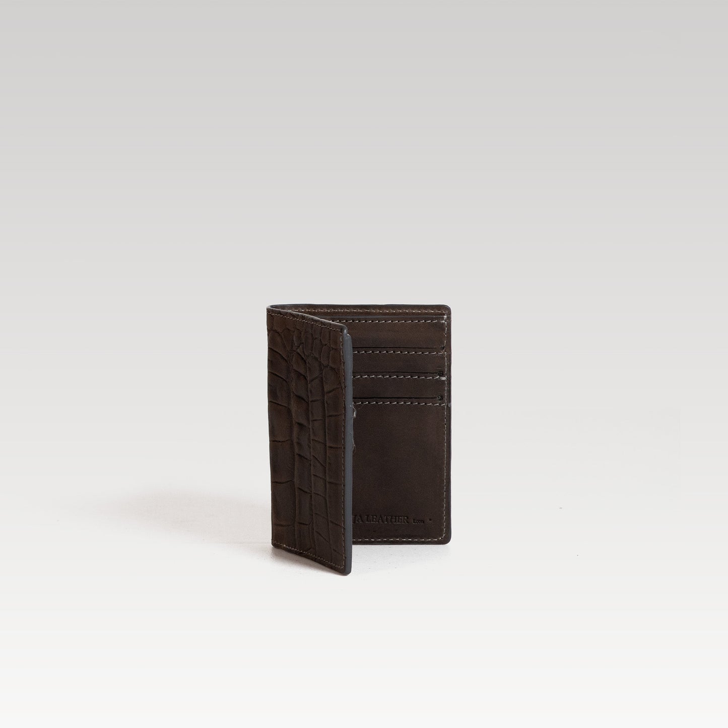 Bifold grabado de cocodrilo gris