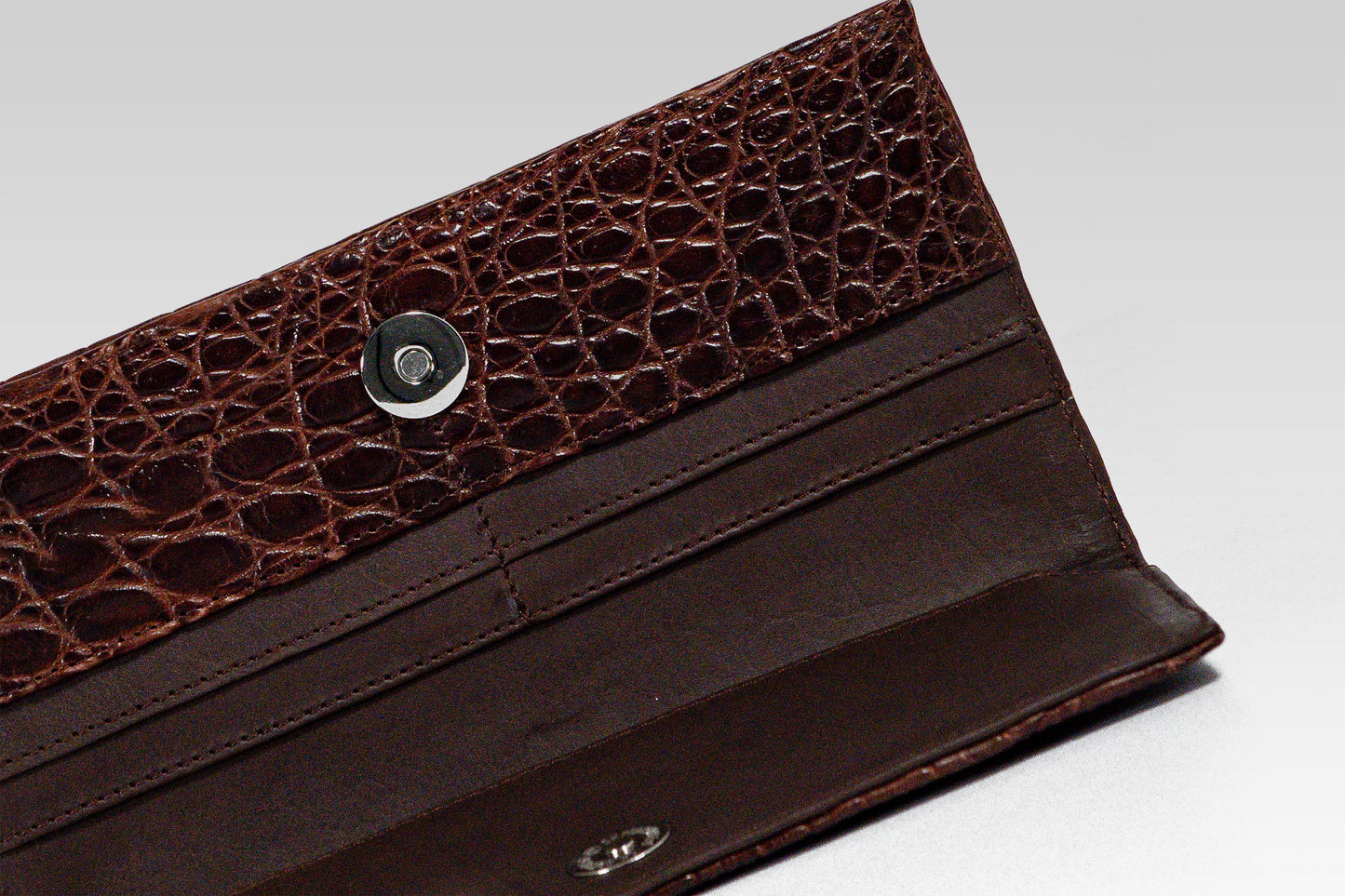 Billetera XL Cocodrilo genuino café