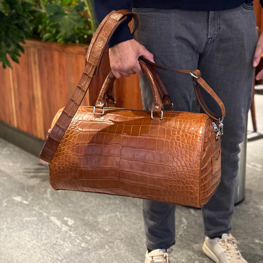Travel Bag B0012 – Piel de American Alligator Genuina Whisky