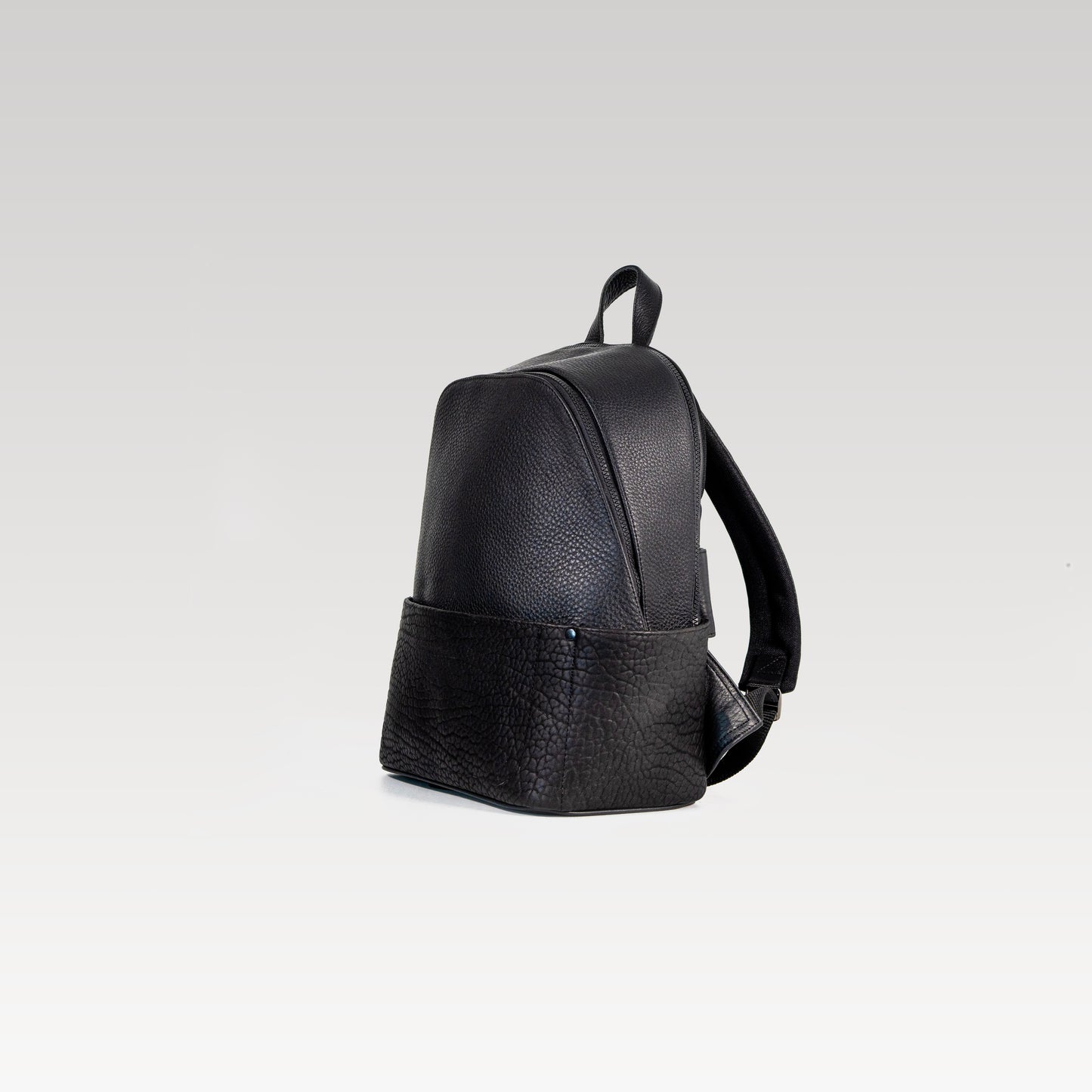 Backpack Leonel Negro/cuello de toro