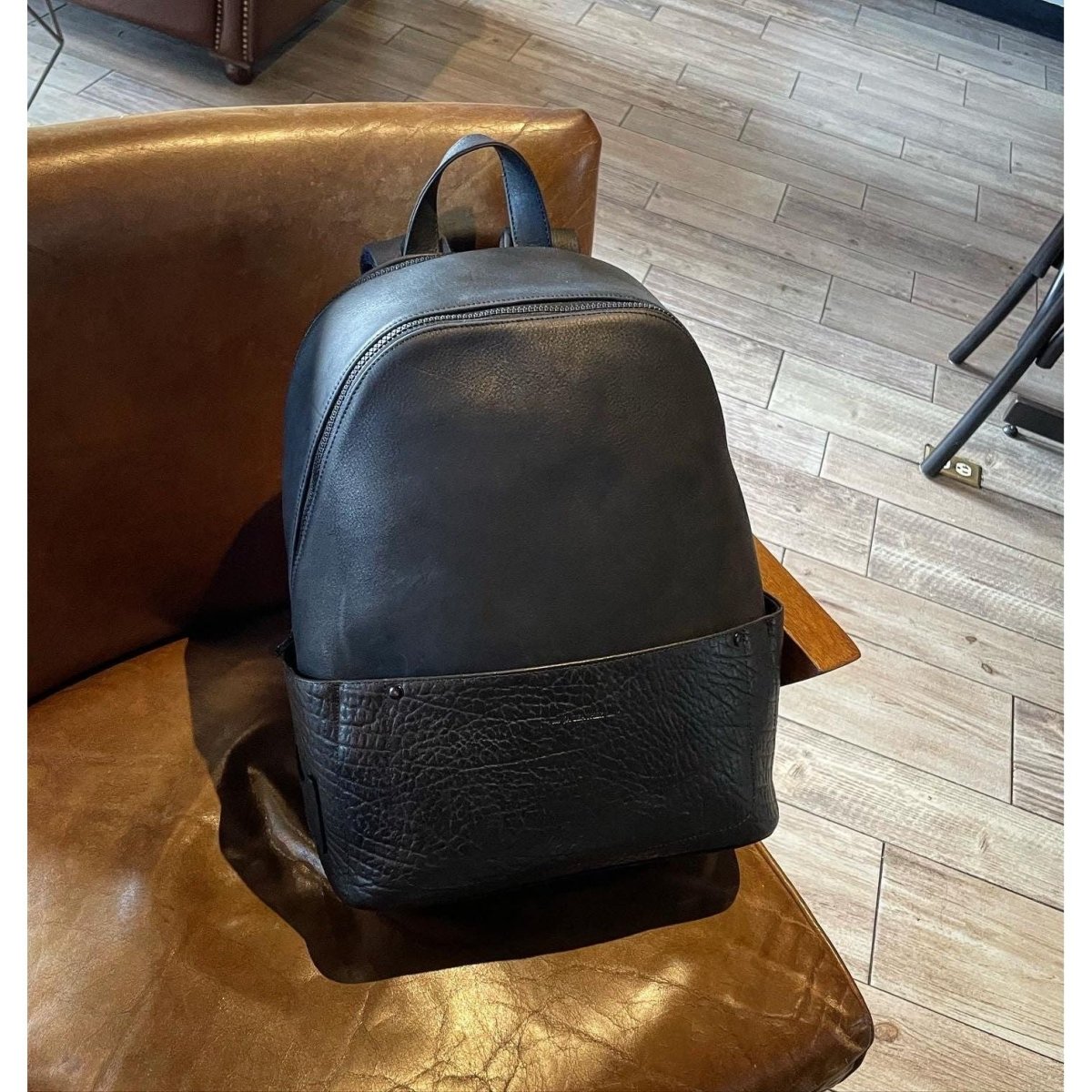 Backpack Leonel Negro/cuello de toro - JA LEATHER