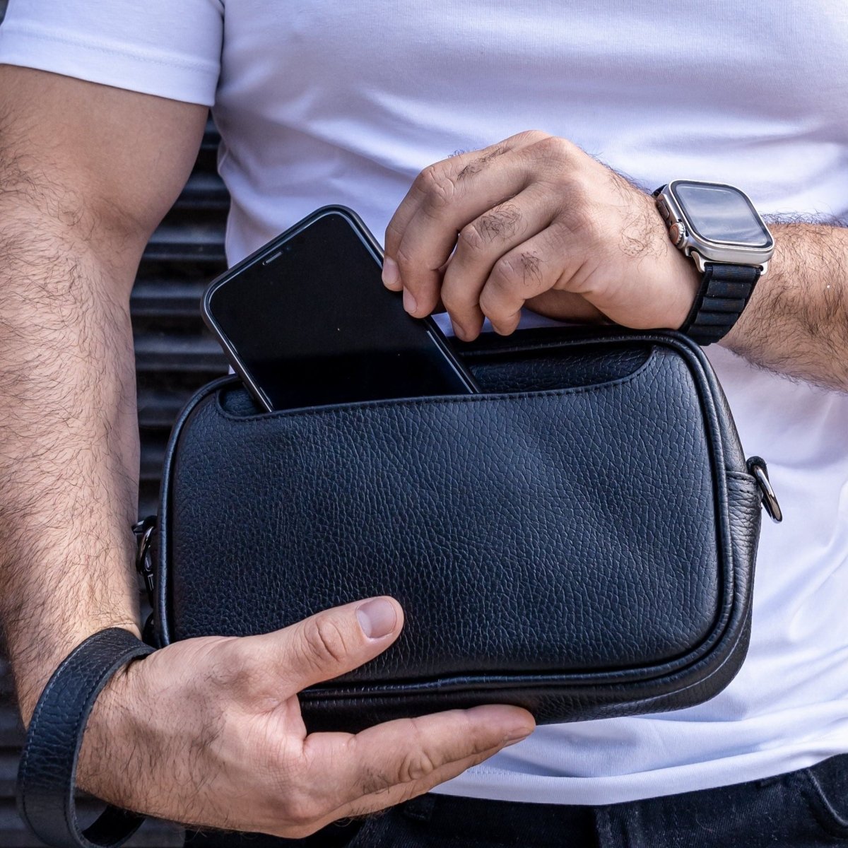 Bandolera de piel para hombre Alberto negro - JA LEATHER