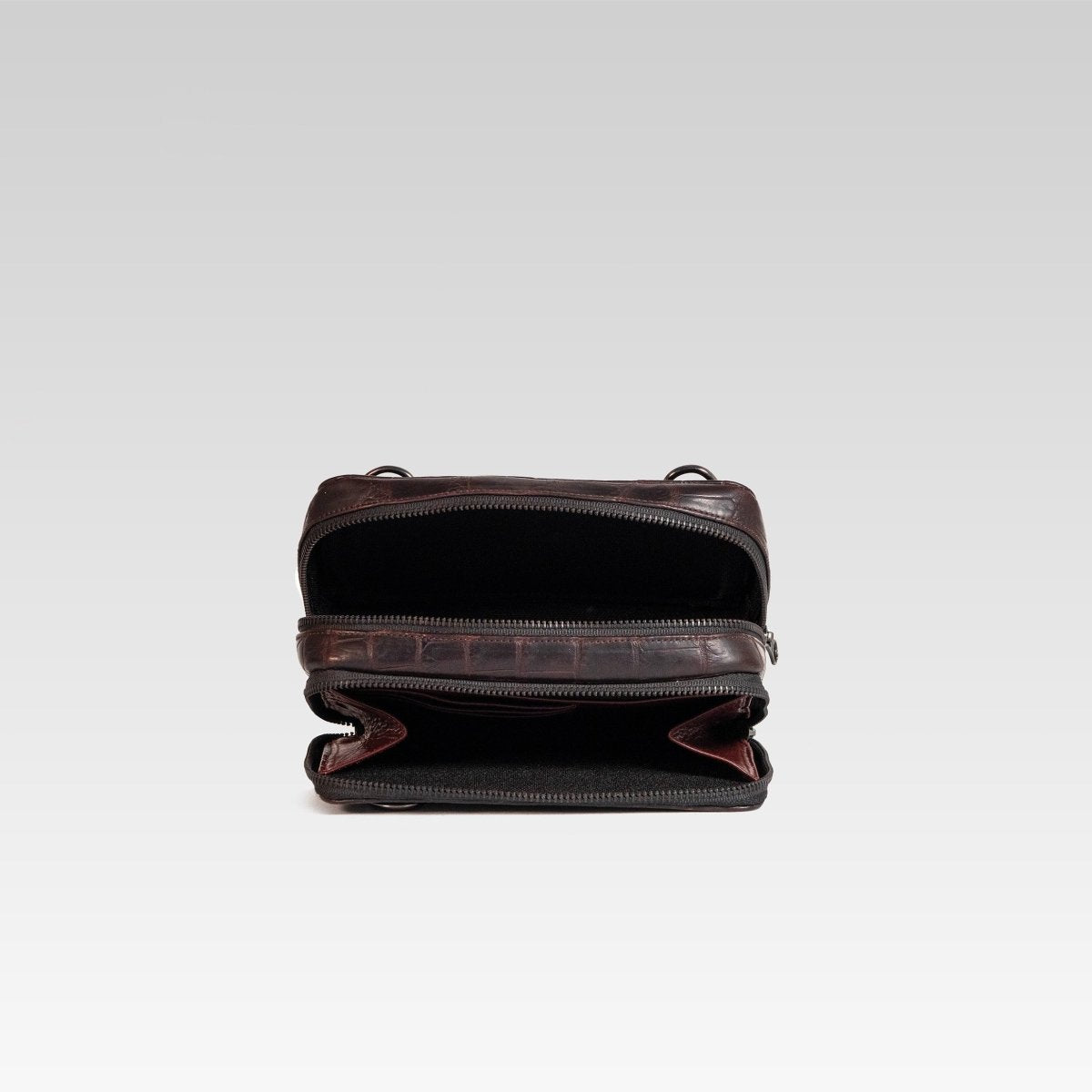 Bandolera de piel para hombre Cesar cocodrilo cafe - JA LEATHER