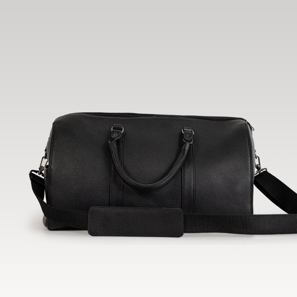 Travel Bag b002 color negro - JA LEATHER