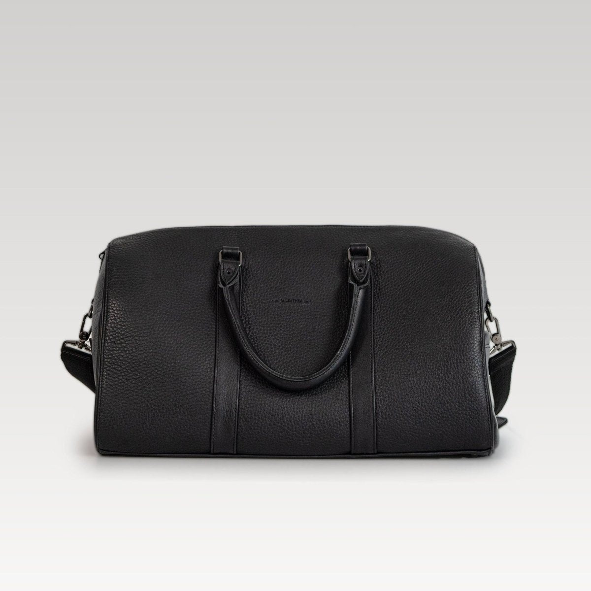 Travel Bag b002 color negro - JA LEATHER
